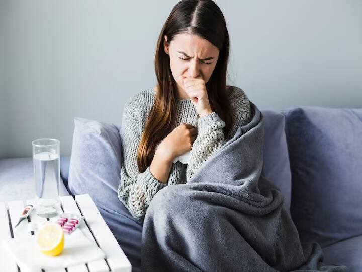 Dry Coughing has become bad due to dry cough trying these home remedies will give instant relief Dry Cough: सूखी खांसी से हो गया है बुरा हाल, इन घरेलू नुस्खों को आजमाने से मिलेगा तुरंत आराम