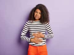 होली पर पकवान ज्यादा खाने से पेट खराब हो गया है? तो फटाफट कर लें ये 5 उपाय