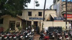 अत्याचाराची तक्रार दिल्याच्या रागातून सोलापुरात अल्पवयीन पीडित मुलीवर जीवघेणा हल्ला; डोक्याला इजा, दोन बोटंही तुटली