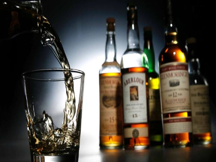 Scotch whisky import India overtakes France as UK largest Scotch whisky market know more details Scotch Whisky: 'குடிமகன்கள்' அட்ராசிட்டி.. ஒரு வினாடிக்கு 53 பாட்டில் ஸ்காட்ச் விஸ்கி இறக்குமதி..! பிரான்ஸை பின்னுக்கு தள்ளிய இந்தியா..!
