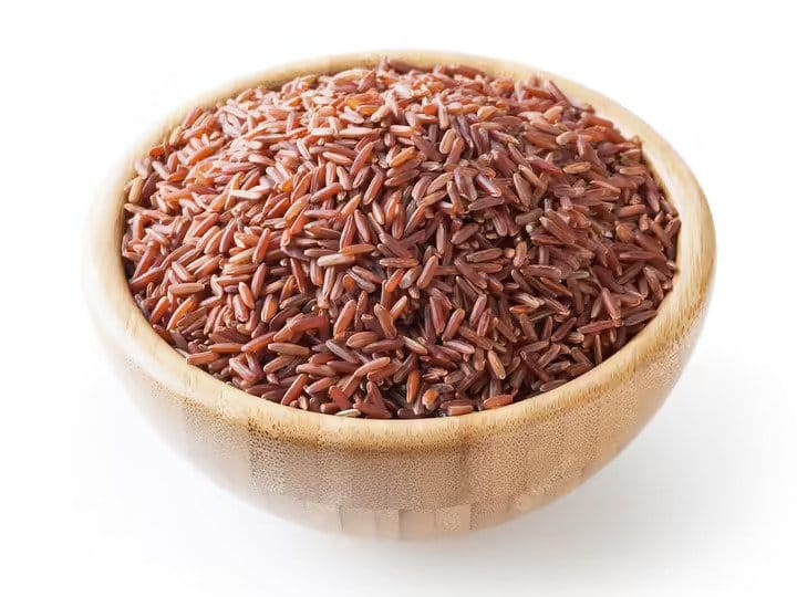 Red Rice Benefits: Along with white and black rice, now include this colored rice in the diet, in which the cure for many diseases is hidden.