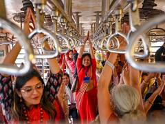 Women’s Day In Pics: कहीं ट्रेन में योगा तो कहीं रंगों से... देशभर में ऐसे मनाया गया महिला दिवस, तस्वीरों में देखें