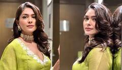 Mrunal Thakur: ਬੇਹੱਦ ਖੂਬਸੂਰਤ ਹੈ ਮ੍ਰਿਣਾਲ ਠਾਕੁਰ ਦਾ ਦੇਸੀ ਅਵਤਾਰ ਹੈ, ਕਿਲਰ ਅੰਦਾਜ਼ ਨੂੰ ਦੇਖ ਕੇ ਫੈਨਜ਼ ਹੋਏ ਬੇਕਾਬੂ