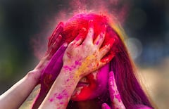Holi Celebrations 2023: దేశమంతా రంగులమయం - హోలీ సంబురాల్లో మునిగితేలిన ప్రజలు