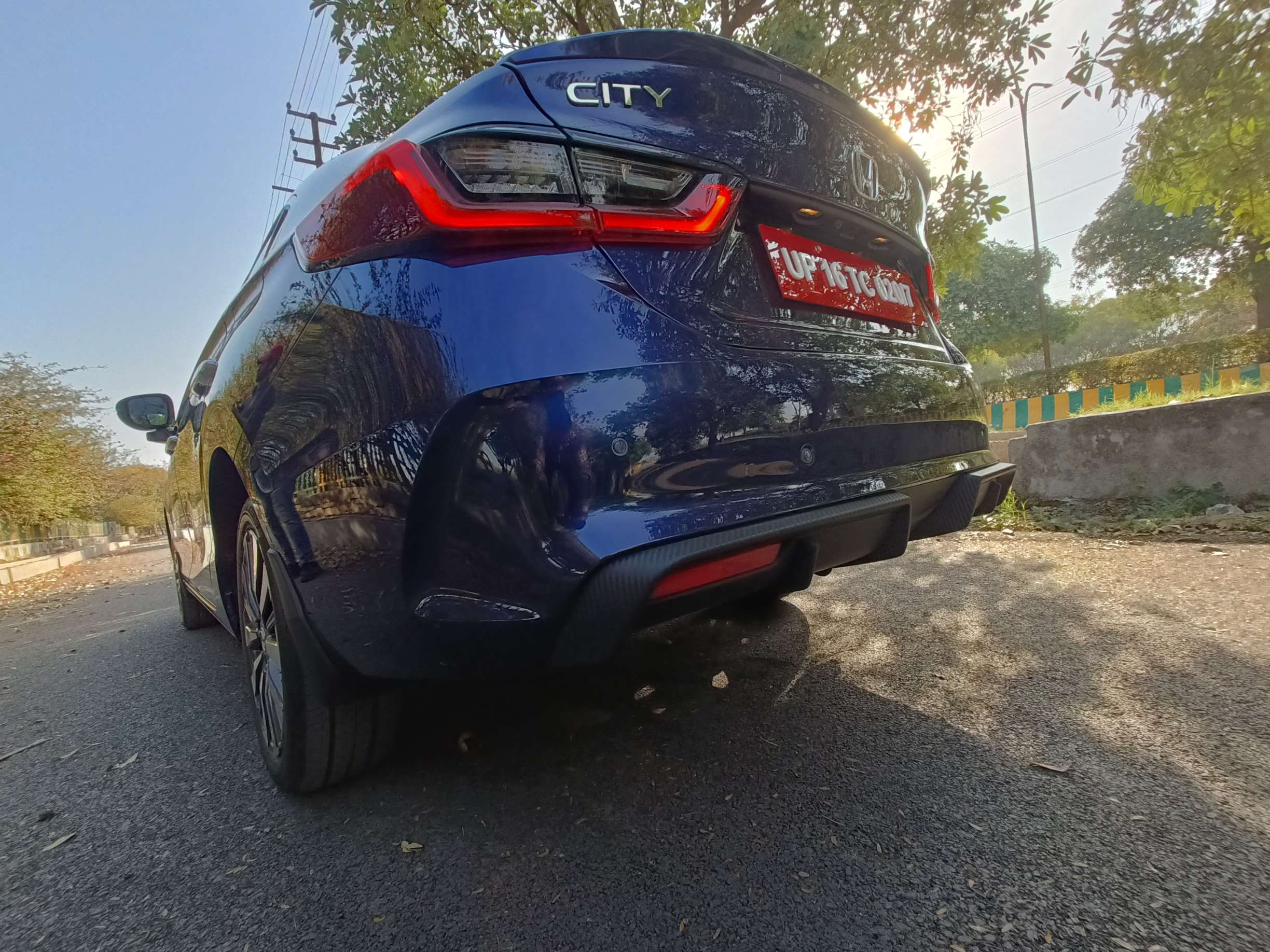 2023 Honda City Review: देखिए नई होंडा सिटी फेसलिफ्ट CVT पेट्रोल का रिव्यू, ADAS के साथ मिलता है हाइब्रिड पावरट्रेन 