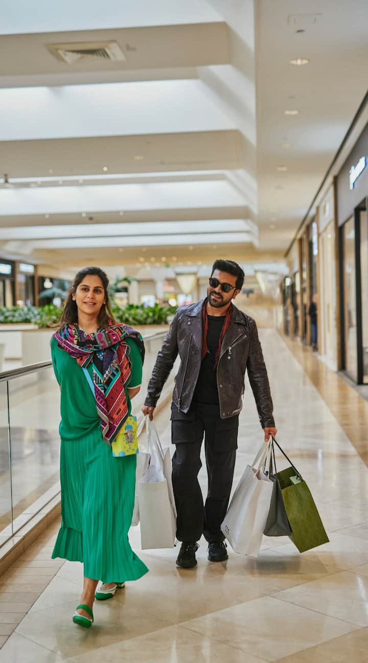 పెళ్ళాం షాపింగ్ బ్యాగ్స్ పట్టుకుని చెర్రీ తిప్పలు పడుతుంటే ఉపాసన స్టైల్ గా నడుచుకుంటూ వెళ్తున్న ఫోటో ఫుల్ వైరల్ గా మారింది.