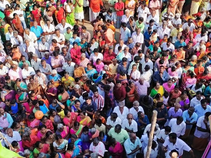 குளித்தலை அருகே வளையப்பட்டியில் ஸ்ரீ காளியம்மன் கோவில் குடமுழுக்கு விழா - திரளான பக்தர்கள் பங்கேற்பு