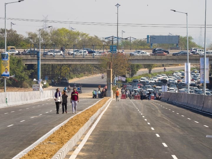 Noida to AIIMS journey completed in just 15 minutes if Delhi Ashram flyover route made signal free Ashram Flyover: मात्र 15 मिनट में तय होगा नोएडा से AIIMS तक का सफर, पूरा रूट हुआ 'सिग्नल फ्री'