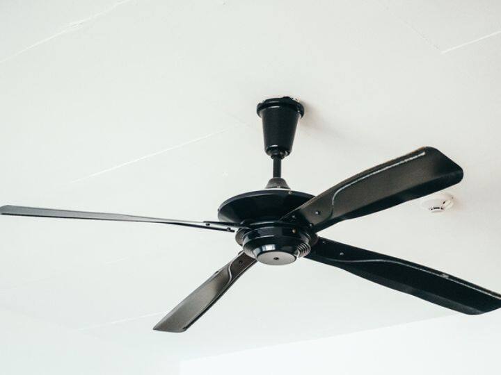 Does fan at low speed result in less electricity bill and high speed consumes more electricity 5 नंबर पर पंखा चलाने से 2 या 4 के मुकाबले कम बिजली खर्च होती है... ऐसा कुछ भी होता है क्या?
