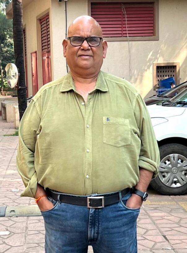 गोविंदा आणि सतीश यांच्या कॉमिक टायमिंगला प्रेक्षकांची पसंती मिळाली होती.