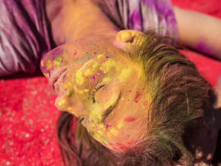 home remedies to get rid of bhang hangover on holi होली के बाद अगर अभी तक परेशान कर रहा है शराब या भांग का नशा, ये घरेलू उपाय कर लें