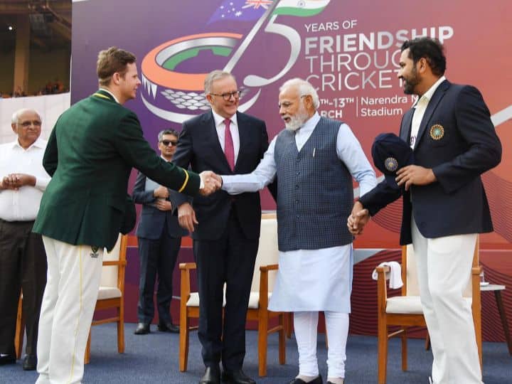 politics over narendra modi stadium congress says pm modi self obsessed bjp called cricket diplomacy Cricket Diplomacy: नरेंद्र मोदी स्टेडियम पर आर-पार! जयराम रमेश ने PM मोदी को बताया 'सेल्फ ऑब्सेस्ड' तो BJP बोली- इसे कहते हैं...