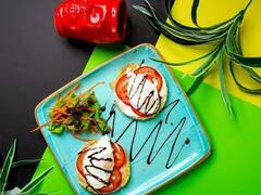 Cheesy Monacos Recipe: शाम के नाश्ते में बनाएं चीजी मोनाकोस, बच्चों को खूब आएगा पसंद