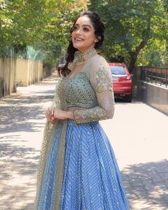 Abhirami Venkatachalam : நேர்கொண்ட பார்வையில் அசத்திய ஃபமிதா..பிக்பாஸ் புகழ் அபிராமிக்கு இன்று ஹேப்பி பர்த்டே!