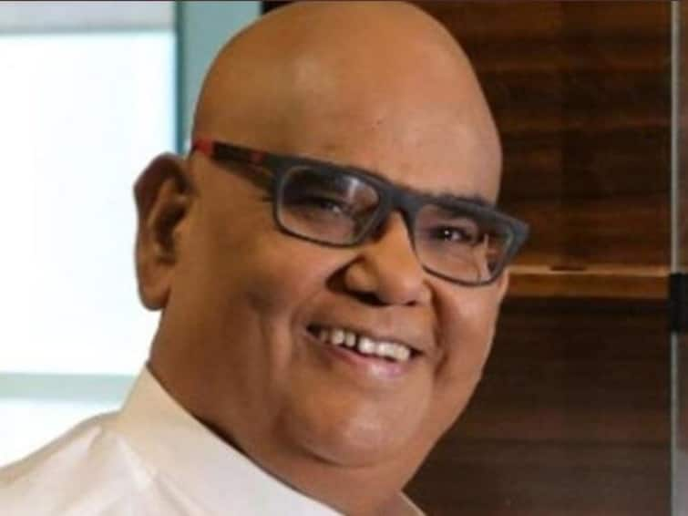 Satish Kaushik: सतीश कौशिक ने विकास के साथ जमकर किया था डांस, कारोबारी ने कहा- अचानक ही होती है ट्रेजेडी