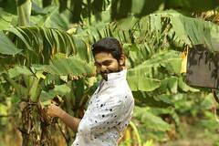 ஜி.வி பிரகாஷ் இப்படத்திற்கு இசையமத்துள்ளார். இதற்கு முன்னர் நான் சிவப்பு மனிதன் படத்தில் ஜி.வி பிரகாஷ் இசையமத்தார் என்பது குறிப்பிடதக்கது.