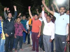 होली पर नशेड़ी युवकों ने की मंदिर में तोड़फोड़, पुलिस ने बताई यह बात