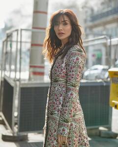 Amy Jackson: முதுகில் டாட்டூ குத்திக்கொண்ட அழகு நடிகை எமி..’செல்லத்துக்கு வலிக்கும்ல..’ சோகத்தில் ரசிகர்கள்!