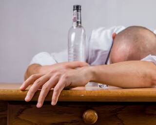 ਛੂ-ਮੰਤਰ ਹੋ ਜਾਵੇਗਾ ਸ਼ਰਾਬ ਦਾ ਨਸ਼ਾ! ਵਿਗਿਆਨੀਆਂ ਨੇ ਤਿਆਰ ਕੀਤਾ ਇੰਜੈਕਸ਼ਨ, ਦਿਮਾਗ 'ਤੇ ਇੰਝ ਕਰਦਾ ਅਸਰ