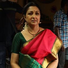 Gautami Tadimalla : பார்க்க அக்கா தங்கை போல இருக்காங்களே..மகளுடன் போஸ் கொடுக்கும் நடிகை கெளதமி!