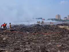 कोच्चि में कचरा प्लांट में आग लगने के बाद मास्क लगाने को मजबूर हुए लोग, लॉकडाउन जैसे हालात