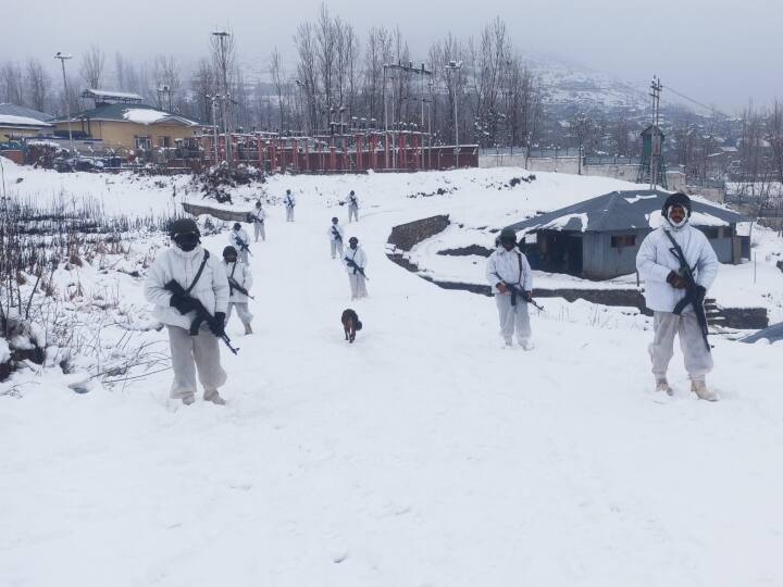 आज का दिन देश की प्रगति में इस संगठन के योगदान के एक महत्वपूर्ण दिन के रुप में जाना जाता है. सीआईएसएफ की स्थापना 1968 को एक विशेष अधिनियम के तहत की गई थी और यह 10 मार्च, 1969 को अस्तित्व में आया था.