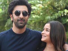 Ranbir Kapoor ने Alia Bhatt को बताया सुपर मॉम, कहा- 'मैं डायपर चेंज से लेकर डकार दिलवाने में हूं माहिर..'