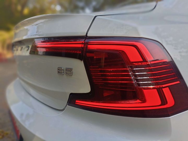 New Volvo S90 Petrol Mild-Hybrid Review — Check Features, Price And Images