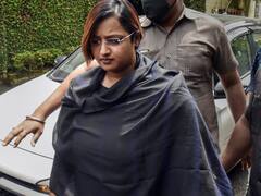 गोल्ड स्मग्लिंग केस: 'सीएम विजयन के खिलाफ सबूत दे दो और...', स्वप्ना सुरेश ने बताया किसने दिया 30 करोड़ का ऑफर