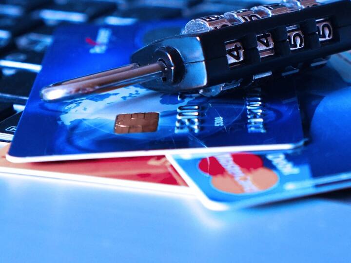 Credit card holders get cheated even without asking for OTP due to VPN इस गलती से बिना OTP पूछे भी क्रेडिट कार्ड वालों के साथ हो जाती है ठगी! आप सावधान रहें