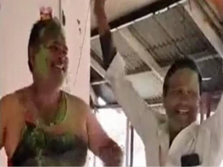 Jharkhand Cops Drink Liquor, Dance Inside Police Station On Holi, Suspended WATCH: Jharkhand Cops Drink Liquor, Dance Inside Police Station On Holi, Suspended