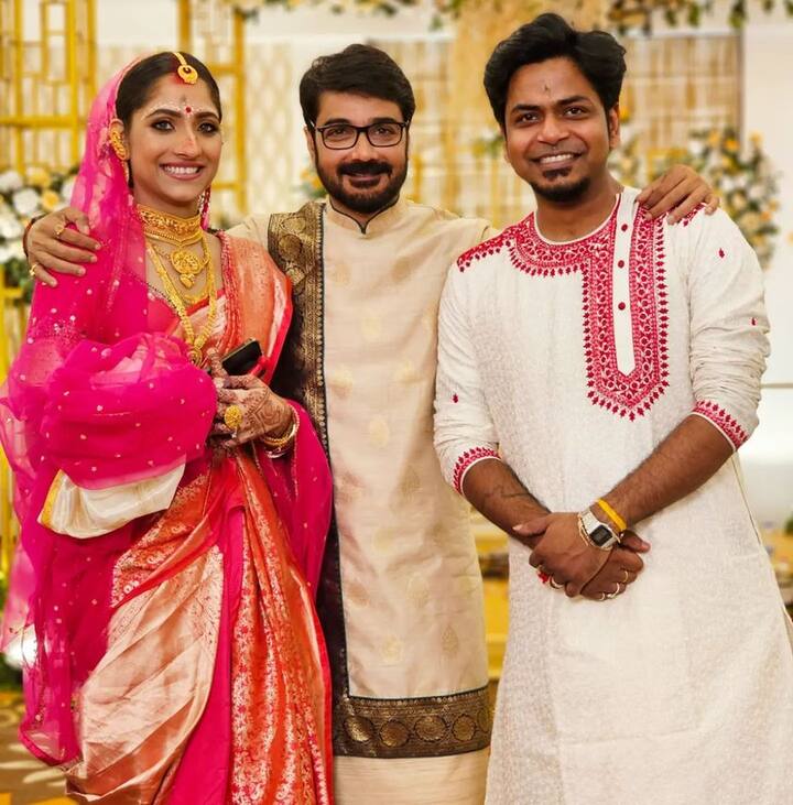 তারকাসমাগমেই পরিণতি পেল প্রেম, অতিথি আপ্যায়নের সমস্ত দায়িত্ব পালন করলেন খোদ প্রসেনজিৎ চট্টোপাধ্যায় (Prosenjit Chatterjee)। একইদিনে আইনি ও সামাজিক বিয়ে সারলেন দুর্নিবার ও মোহর ওরফে ঐন্দ্রিলা।