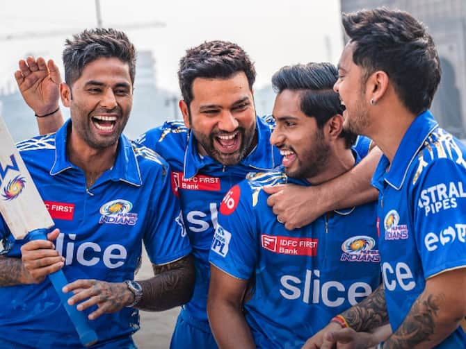 IPL 2022: Gujarat Titans Unveil Their Jersey Ahead Of Their Debut