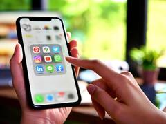 सोशल मीडिया से दूरी, हेल्थ के लिए जरूरी...! 15 मिनट के लिए फोन से बना लें दूरी, मिलेंगे कई फायदे- स्टडी