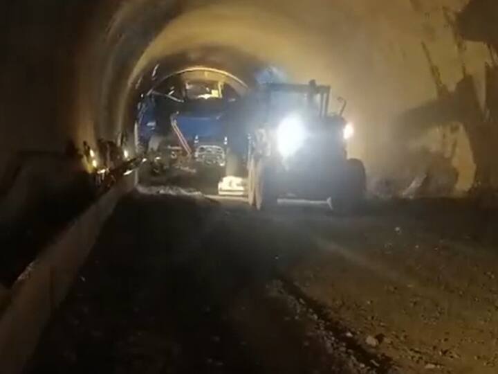 Jammu Srinagar National Highway Nh44 most-vulnerable stretch of Ramban Panthyal to get T5 tunnel as bypass Inauguration next week Jammu-Srinagar NH: जम्मू-श्रीनगर नेशनल हाईवे के सबसे जोखिमभरे हिस्से पर नहीं रहेगा अब जान का खतरा, जल्द मिलेगा ये बाईपास