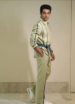 In Photos: बनना चाहते थे डॉक्टर लेकिन किस्मत ने बना दिया 'हर्षद मेहता', Scam 1992 फेम प्रतीक गांधी से जुड़ी खास बातें जानें