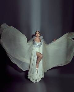 Huma Qureshi Photos:  అజిత్  'వలిమై'  హీరోయిన్ హ్యూమా రీసెంట్ పిక్స్