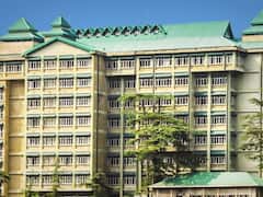 पर्यटकों के हुडदंग पर हिमाचल हाईकोर्ट सख्त, प्रदेश सरकार से तीन दिन में जवाब तलब