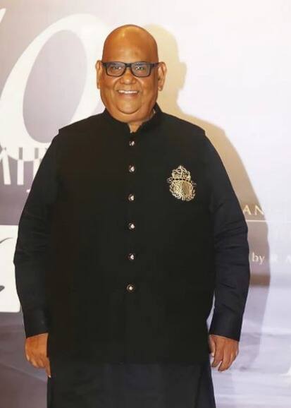 प्रेक्षकांना खळखळून हसवणारे अभिनेते सतीश कौशिक यांनी वयाच्या 66 व्या वर्षी अखेरचा श्वास घेतला.