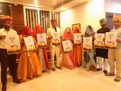 बेटी की शादी करने राजस्थान से पूर्णिया आए परिवार ने पोस्टर लेकर की एयरपोर्ट की मांग, तस्वीर वायरल