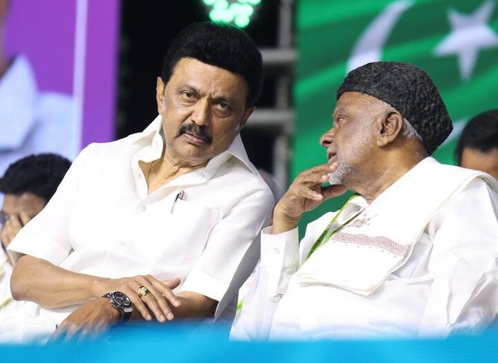 என்னுள் சிந்தனை மாற்றம் ஏற்பட தாவுத் ஷா-விற்கும் பங்கு உண்டு என்று கருணாநிதி கூறியிருப்பதை முதலமைச்சர் குறிப்பிட்டு பேசினார்.