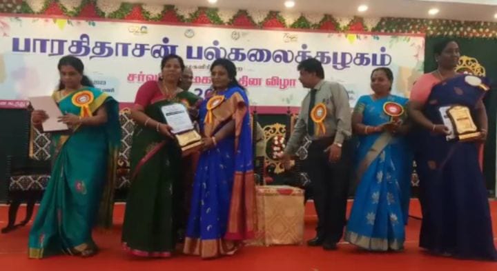 Governor Tamiliasai Soundararajan : பெண்கள், தடைகளை காலால் தூக்கியெறிந்து முன்னேறுக.. ஆளுநர் தமிழிசை சவுந்தரராஜன்