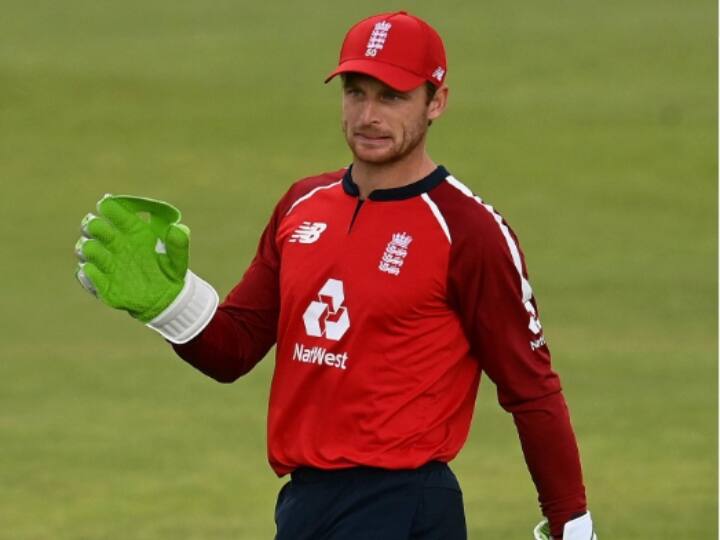 वर्तमान समय में जोस बटलर दुनिया के सबसे खतरनाक बल्लेबाज हैं. वह इंग्लैंड को 50 ओवर और 20 ओवर का वर्ल्ड कप जिता चुके हैं. साल 2019 में जब इंग्लैंड ने पहली बार 50 ओवर का विश्व कप जीता तो उन्होंने फाइनल में महत्वपूर्ण पारी खेली थी. वहीं 2022 में जोस बटलर ने अपनी कप्तानी में टी20 विश्व कप जीता.