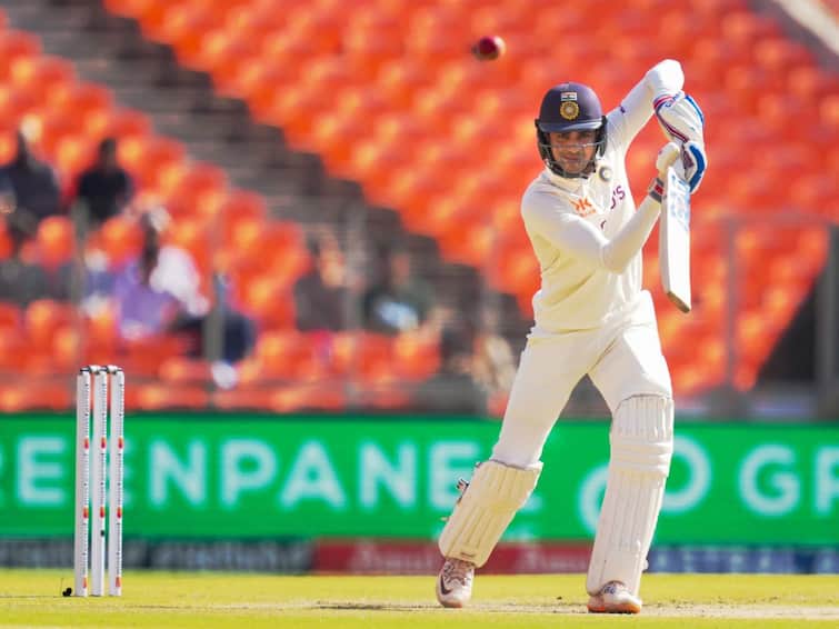 Shubman Gill scores a century in Ahmedabad Test, India is 292 runs behind Australia Ind vs Aus: শুভমনের সেঞ্চুরি, অস্ট্রেলিয়ার চেয়ে আর ২৯২ রানে পিছিয়ে ভারত