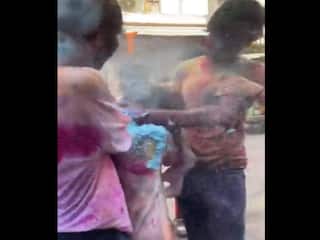 Delhi Crime: होली में रंग लगाने के बहाने जापानी महिला से छेड़खानी, सिर पर फोड़ा अंडा- एक नाबालिग समेत 3 गिरफ्तार