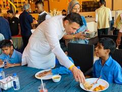 In Pics: कांग्रेस विधायक जीतू पटवारी ने दिव्यांग बच्चों को 5 स्टार होटल में करवाया लंच, इसलिए किया यह काम