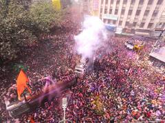 इंदौर में रंग पंचमी की धूम, शहर में त्योहार को लेकर क्या है खास तैयारी, एक क्लिक में जानें