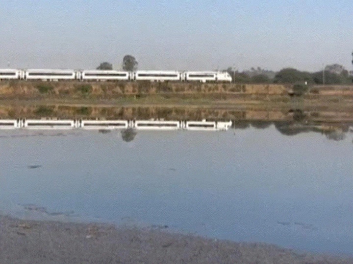 Mansukh Mandaviya Shares Video Of Vande Bharat Train Passing Through Picturesque Landscape Watch Mansukh Mandaviya Shares Video Of Vande Bharat Train Passing Through Picturesque Landscape: WATCH