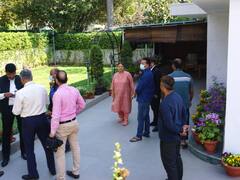 रात भर ED की छापेमारी चली तो पता लगा काफी मालदार है लालू का परिवार, जानें क्या कुछ मिला