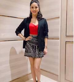 Sunny Leone Look : ਸੰਨੀ ਲਿਓਨ ਦਾ ਬਿੰਦਾਸ ਲੁੱਕ , ਪਾਰਟੀ 'ਚ ਕੈਰੀ ਕਰਨ ਲਈ ਹੈ ਇਕਦਮ ਪਰਫੈਕਟ